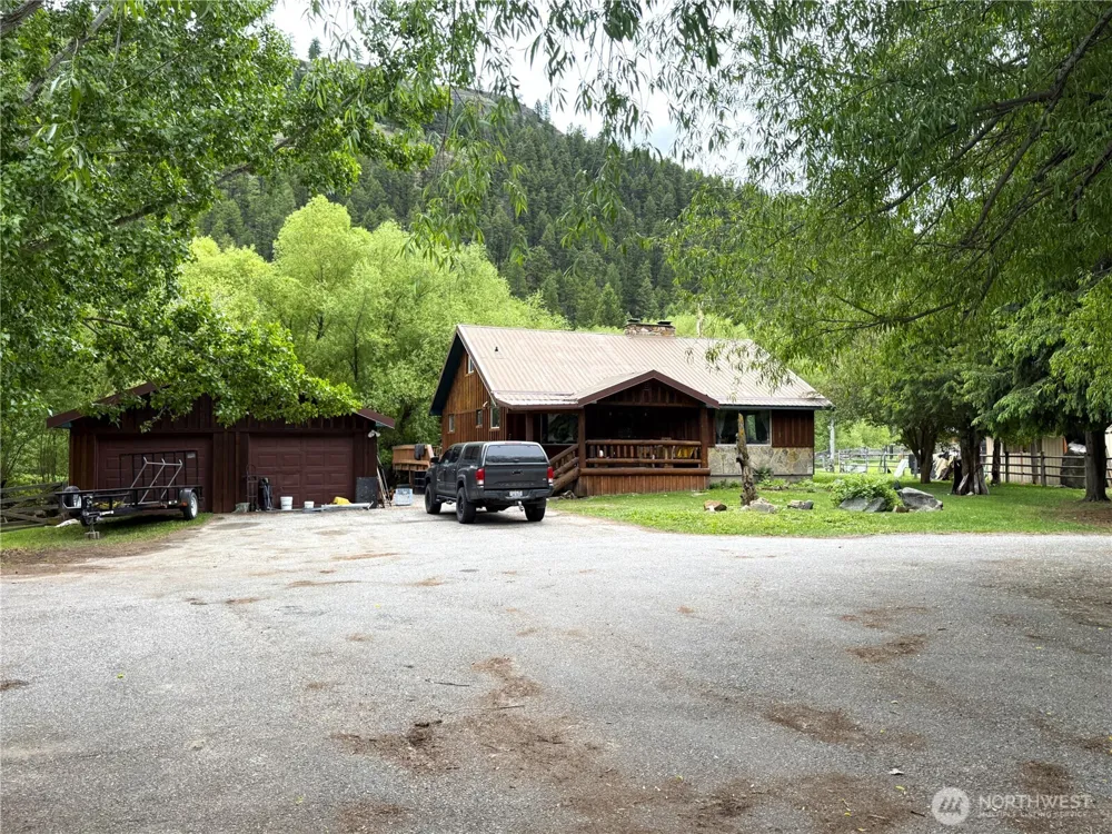1742 Toroda Creek Road Wauconda, WA 98859
