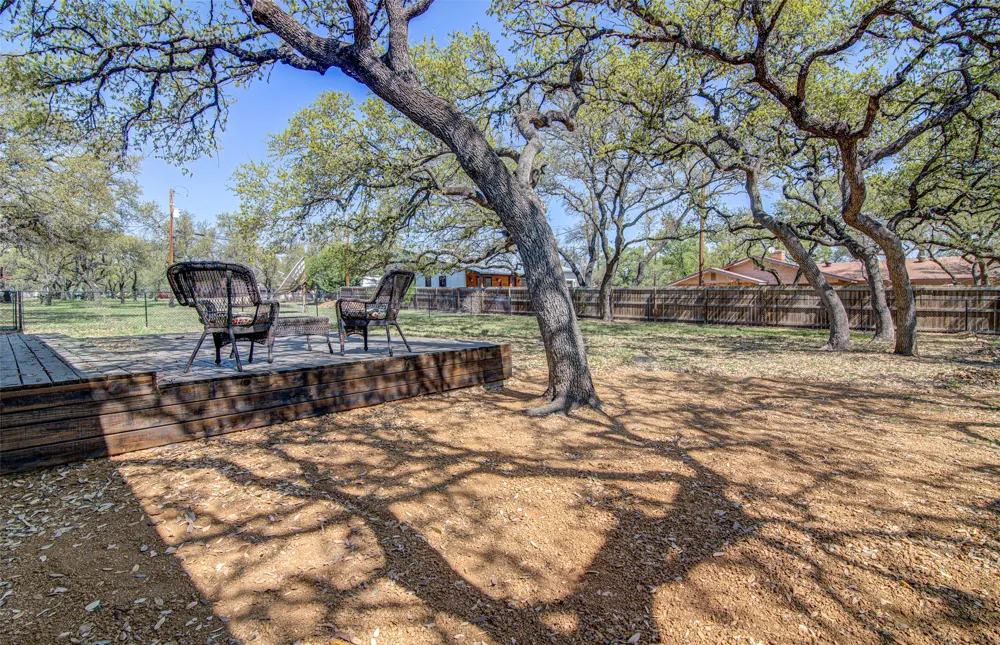 207 Haley Johnson City, TX 78636