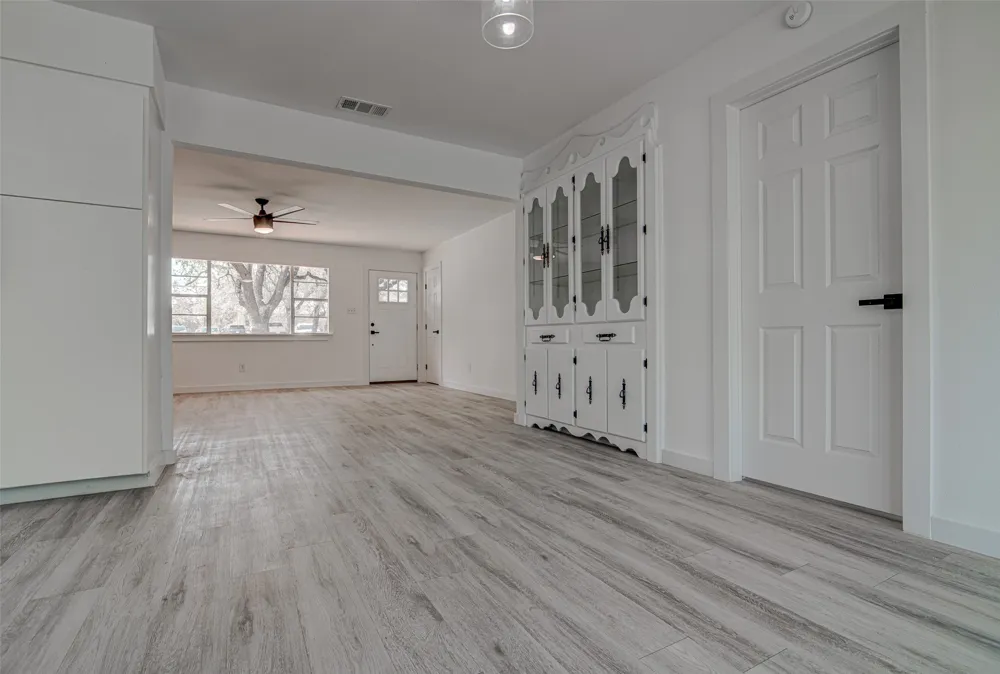 207 Haley Johnson City, TX 78636