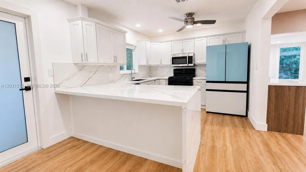 8819 Dickens Ave Surfside, FL 33154