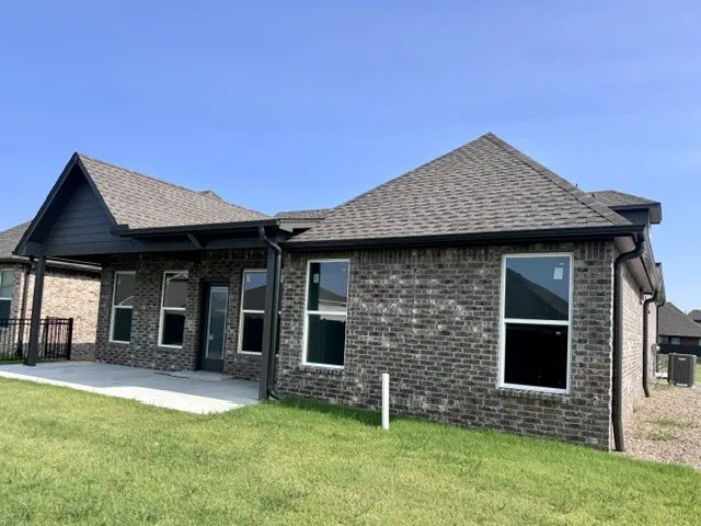 3704 W Laredo Street Broken Arrow, OK 74012