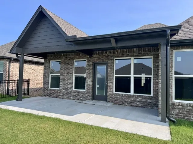 3704 W Laredo Street Broken Arrow, OK 74012