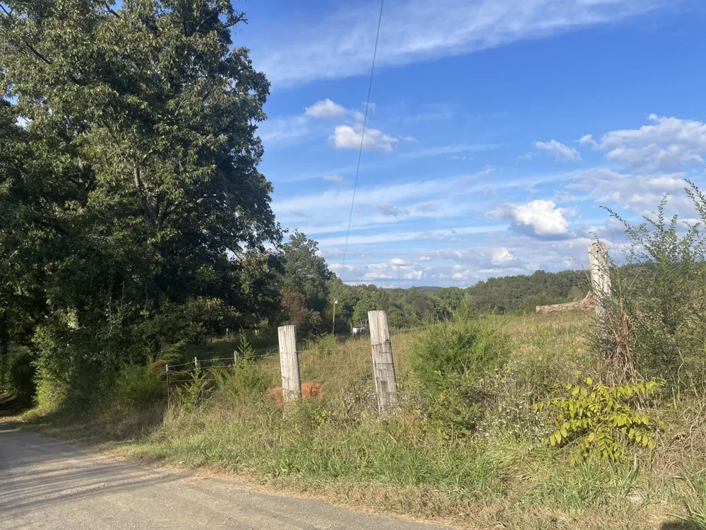 1380 Conrad Templeton Rd Quebeck, TN 38579