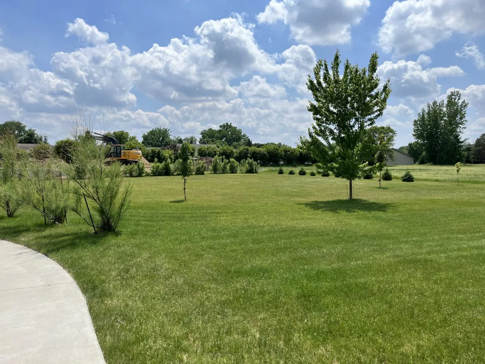 721 St James Circle Litchfield, MN 55355