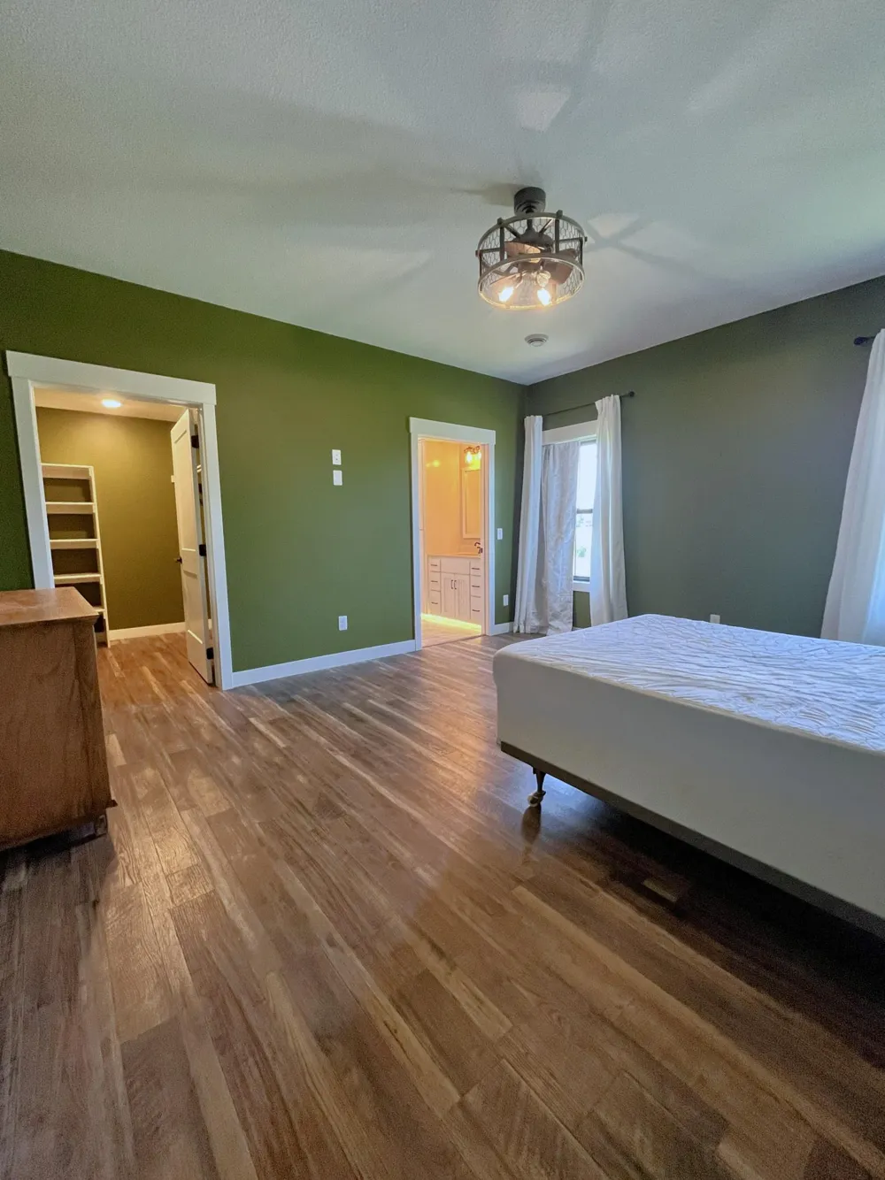 721 St James Circle Litchfield, MN 55355