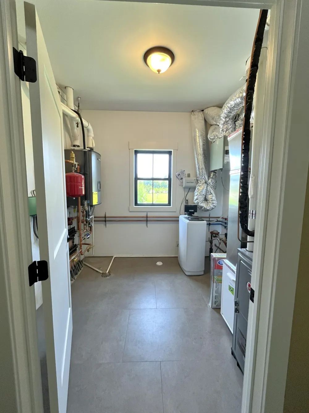 721 St James Circle Litchfield, MN 55355