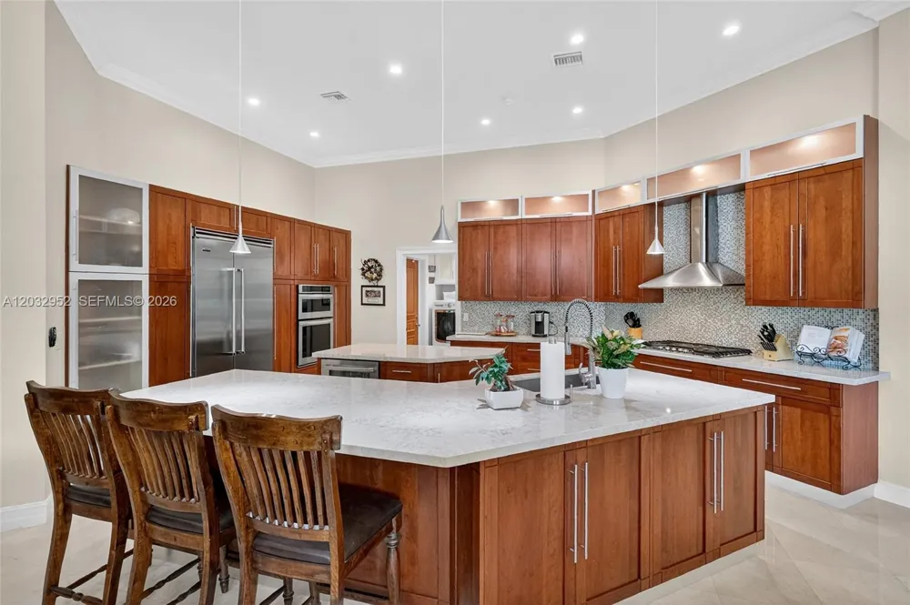 8920 SW 162nd Ter Palmetto Bay, FL 33157