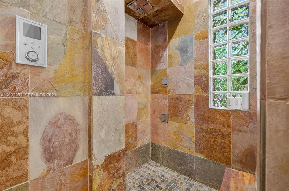 8920 SW 162nd Ter Palmetto Bay, FL 33157
