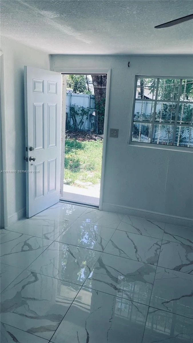 1120 NW 147th St #0 Miami, FL 33168