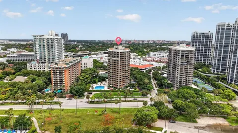 2901 S Bayshore Dr #4A