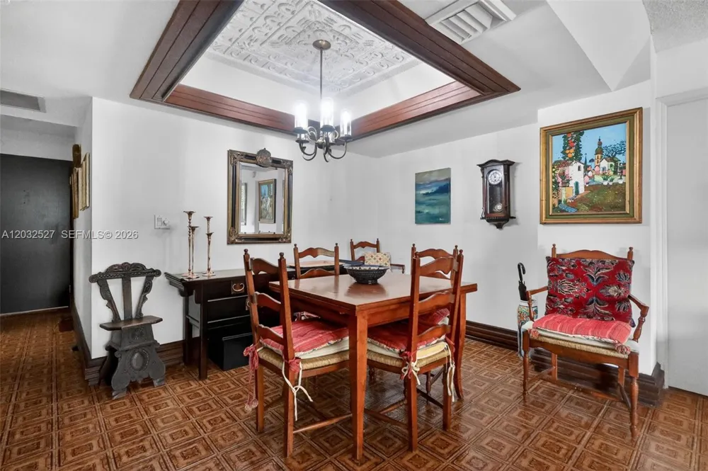 2901 S Bayshore Dr #4A Miami, FL 33133