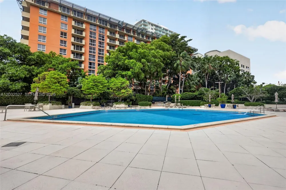 2901 S Bayshore Dr #4A Miami, FL 33133