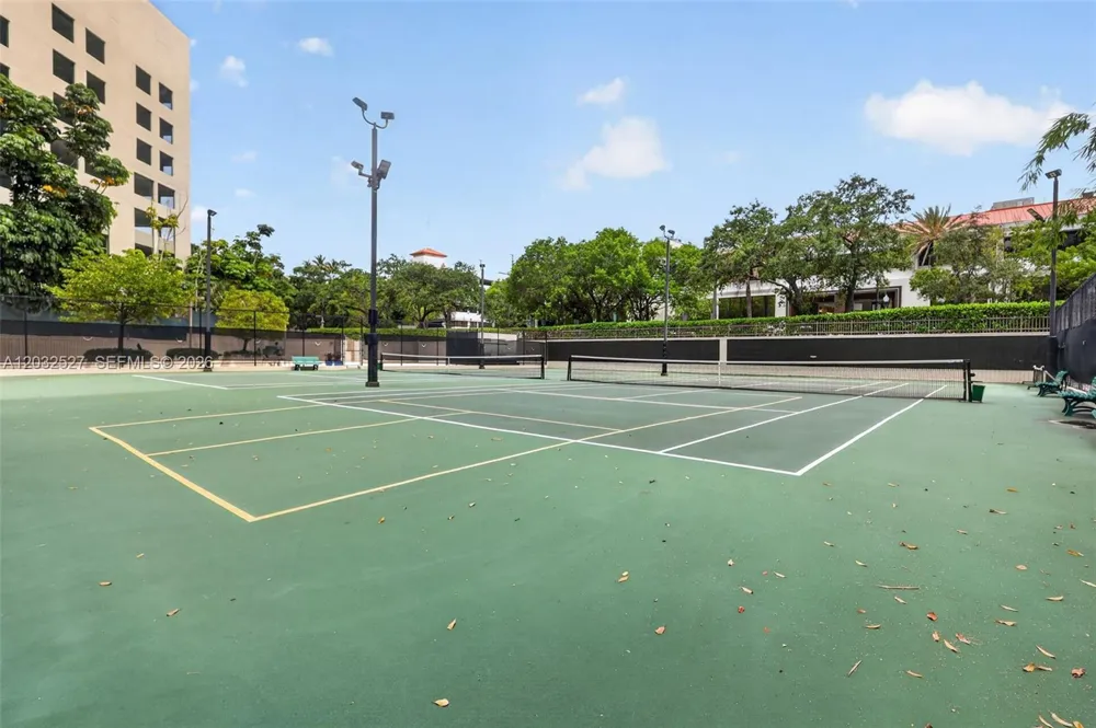 2901 S Bayshore Dr #4A Miami, FL 33133