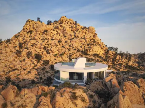 5990 Acoma Trail