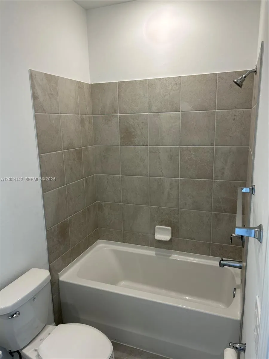 20483 Copperhead DR Lehigh Acres, FL 33936