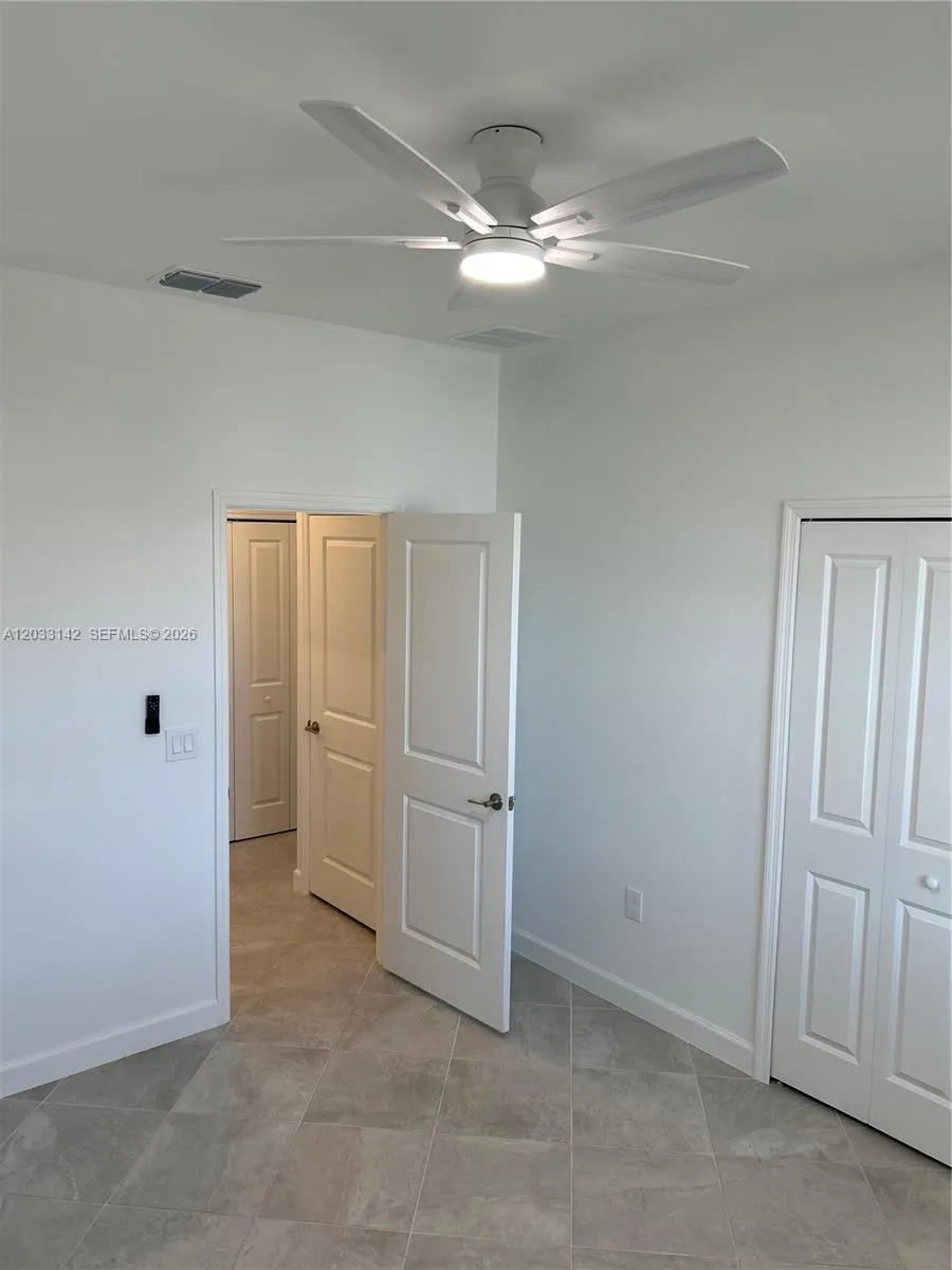 20483 Copperhead DR Lehigh Acres, FL 33936