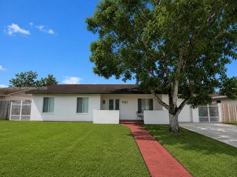11104 SW 155th Ter