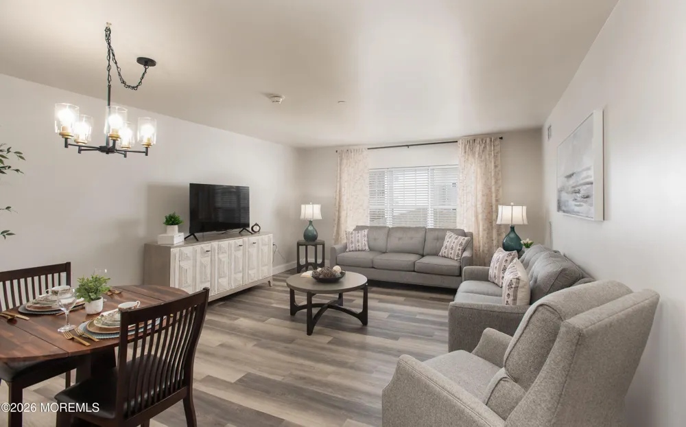 2 Kathleen Drive Jackson, NJ 08527