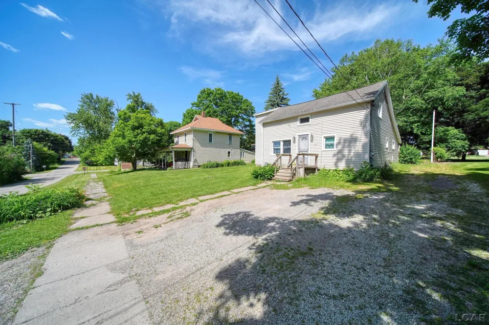 215 S Jackson Street Addison Village, MI 49220