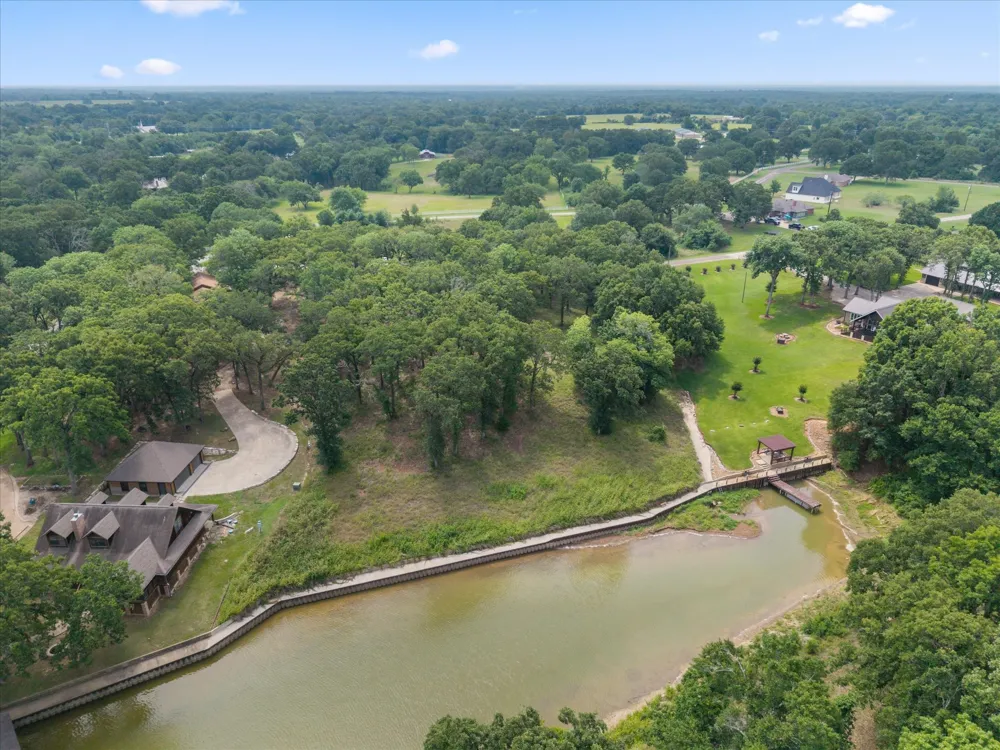 78 Tall Oaks Drive Streetman, TX 75859