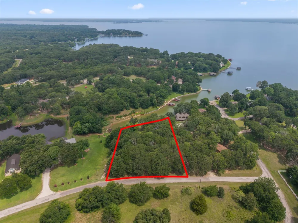 78 Tall Oaks Drive Streetman, TX 75859