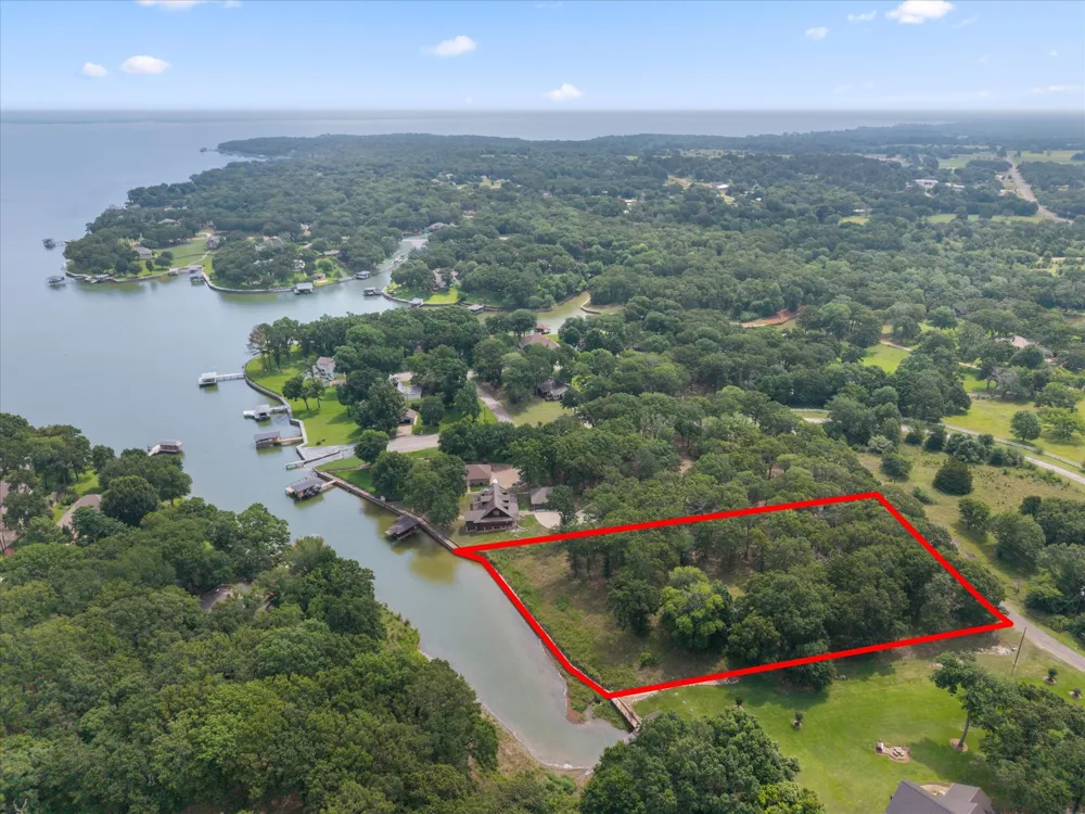 78 Tall Oaks Drive Streetman, TX 75859