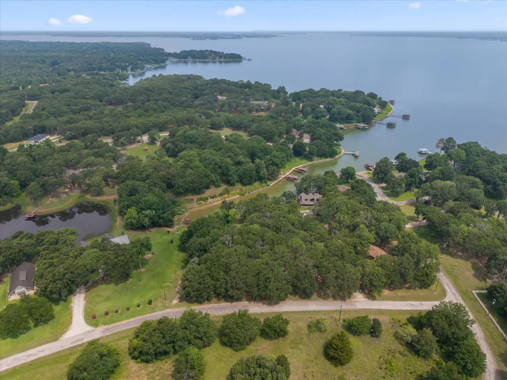 78 Tall Oaks Drive Streetman, TX 75859