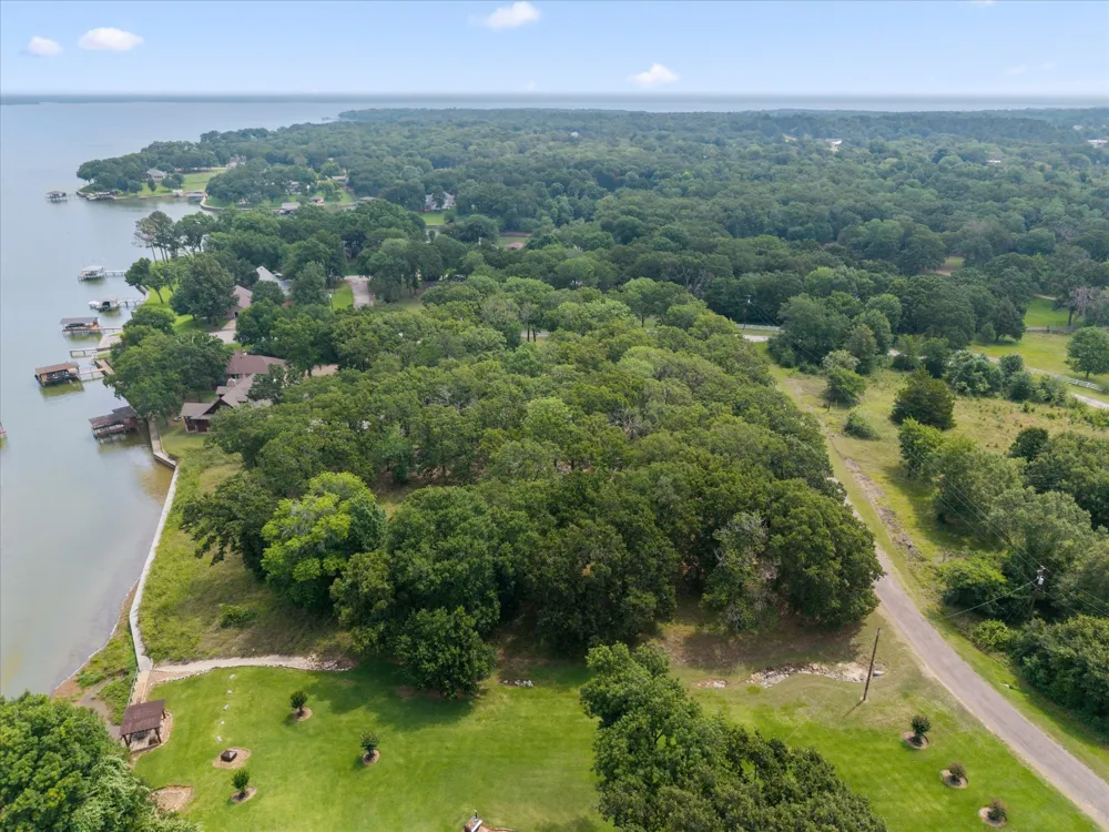 78 Tall Oaks Drive Streetman, TX 75859