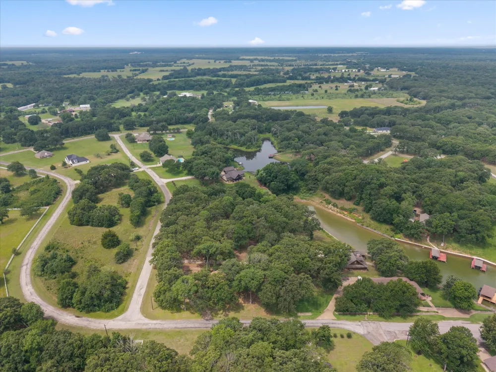 78 Tall Oaks Drive Streetman, TX 75859