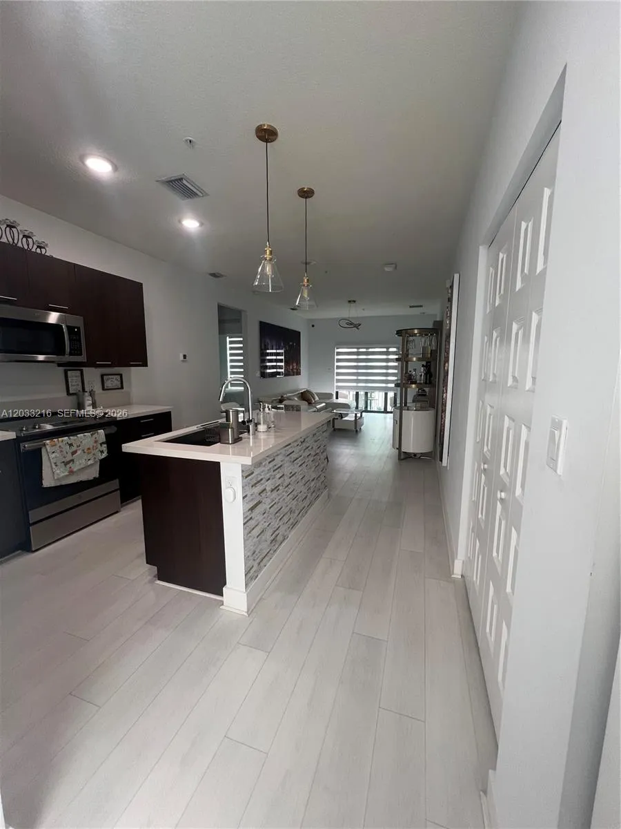 4670 NW 84th Ave #32 Doral, FL 33166