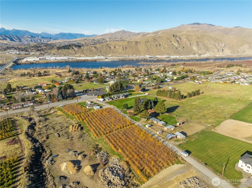 20 Blue Grade Road East Wenatchee, WA 98802
