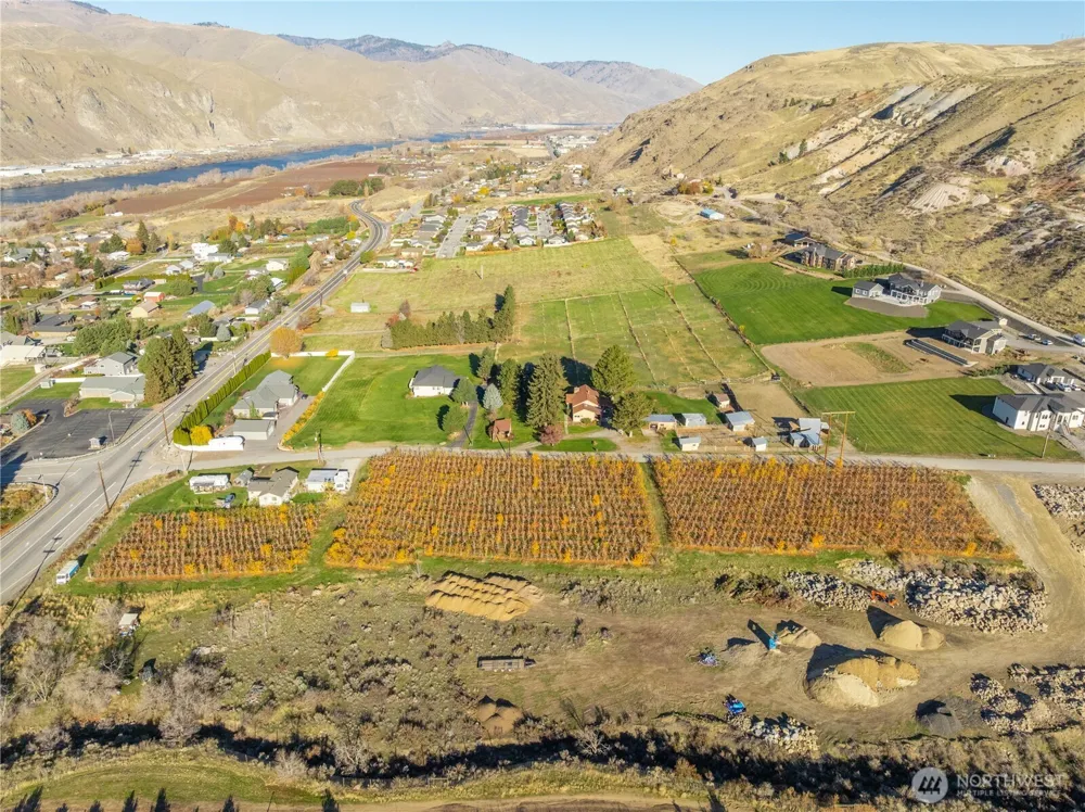 20 Blue Grade Road East Wenatchee, WA 98802