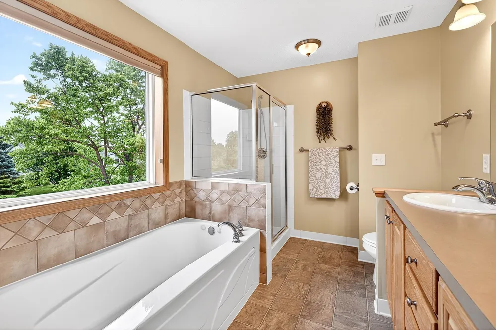 9400 Glacier Road Minnetrista, MN 55375