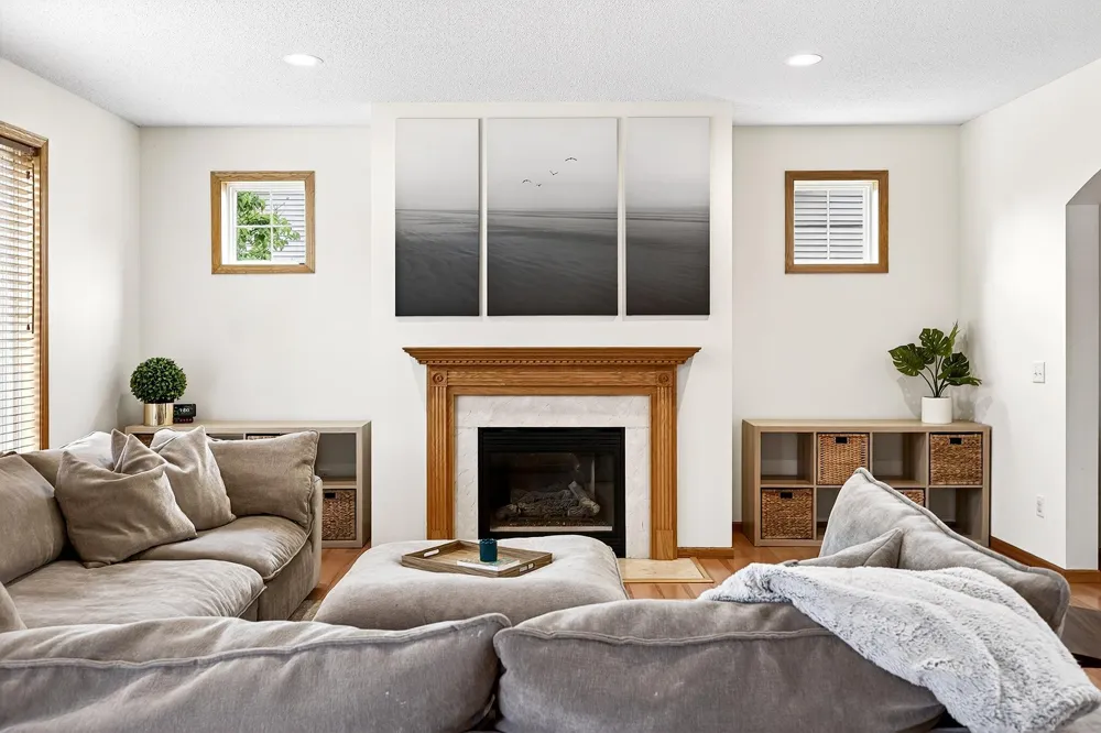9400 Glacier Road Minnetrista, MN 55375