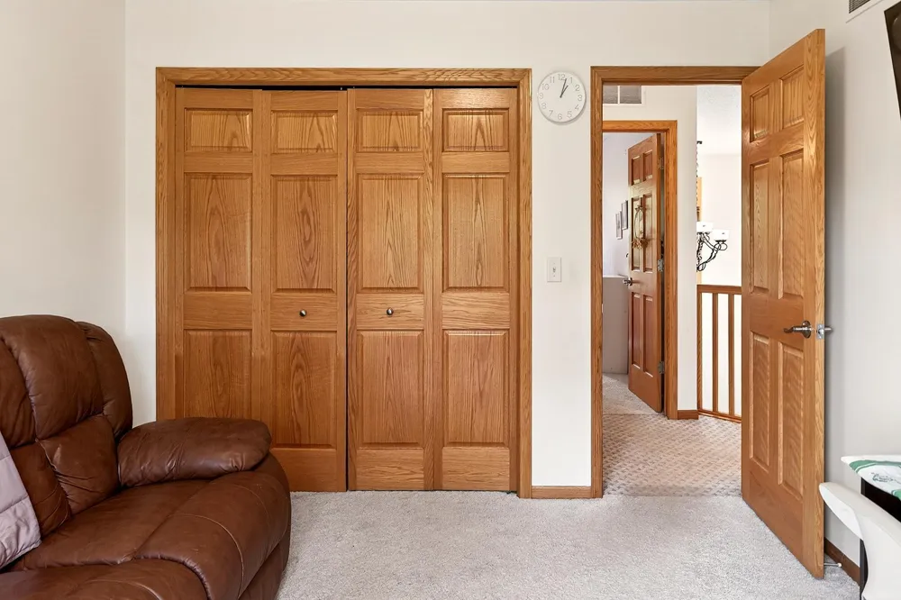 9400 Glacier Road Minnetrista, MN 55375
