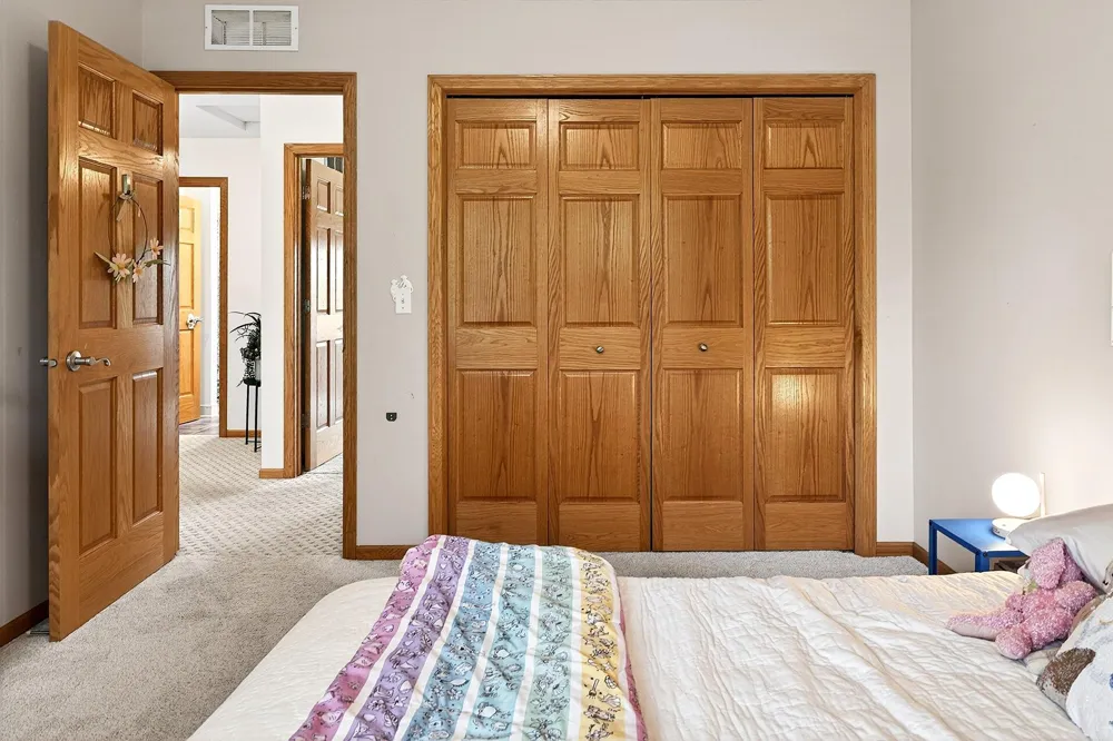 9400 Glacier Road Minnetrista, MN 55375