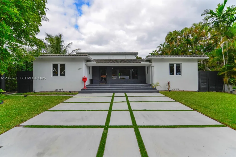 1209 NE 96th St #1209 Miami Shores, FL 33138