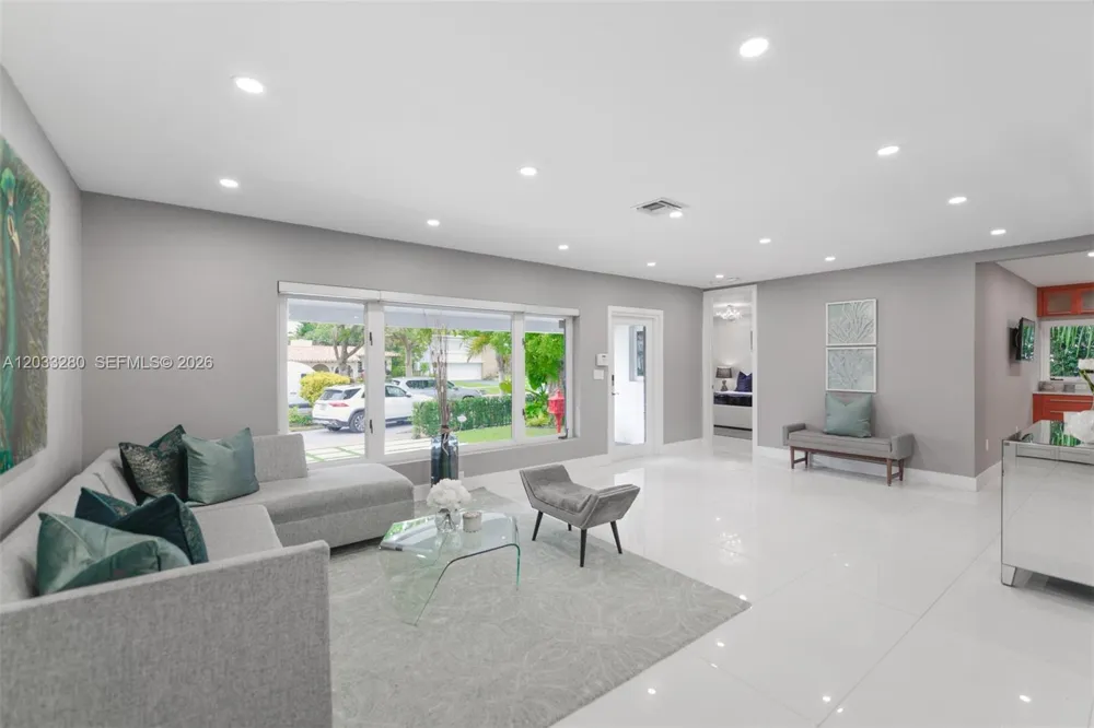 1209 NE 96th St #1209 Miami Shores, FL 33138