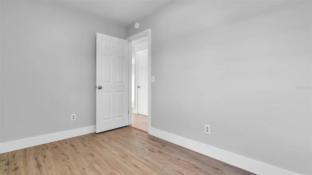 2551 26TH AVENUE S St Petersburg, FL 33712