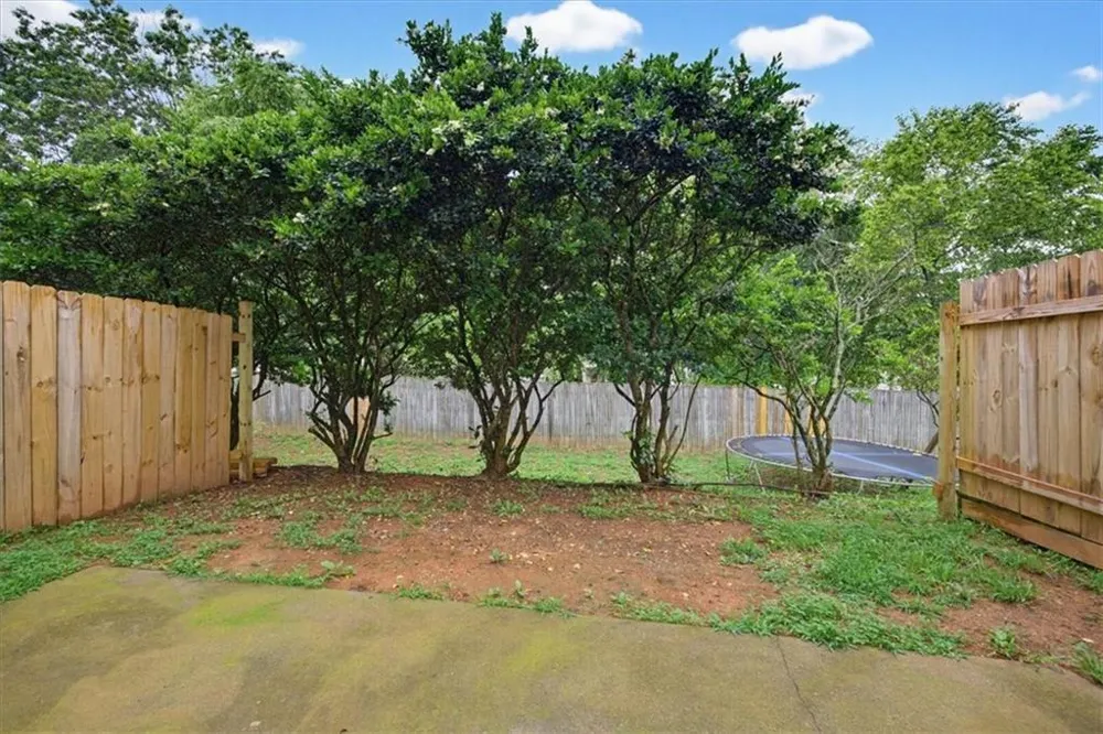 26 Hampton Drive Cartersville, GA 30121