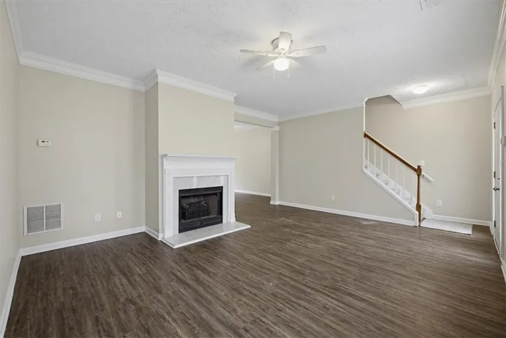 26 Hampton Drive Cartersville, GA 30121