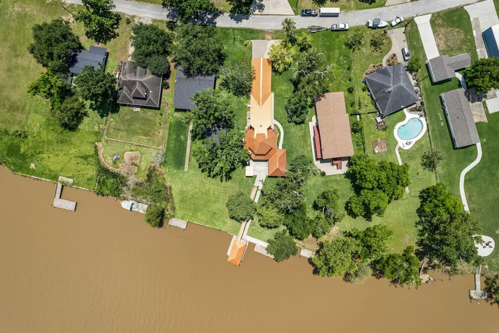 129 Selkirk Drive Bay City, TX 77414