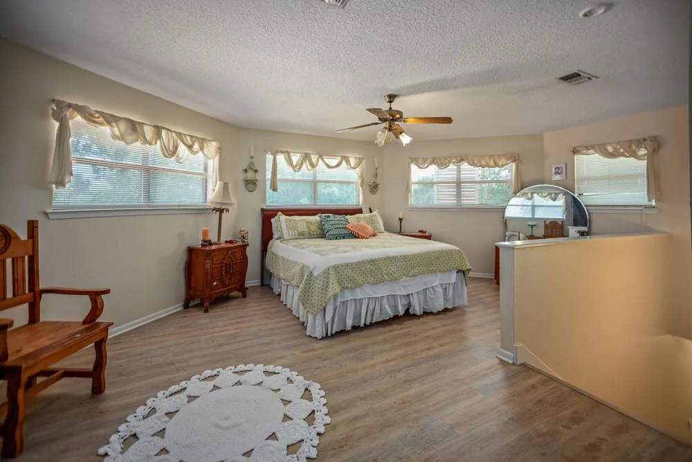 129 Selkirk Drive Bay City, TX 77414
