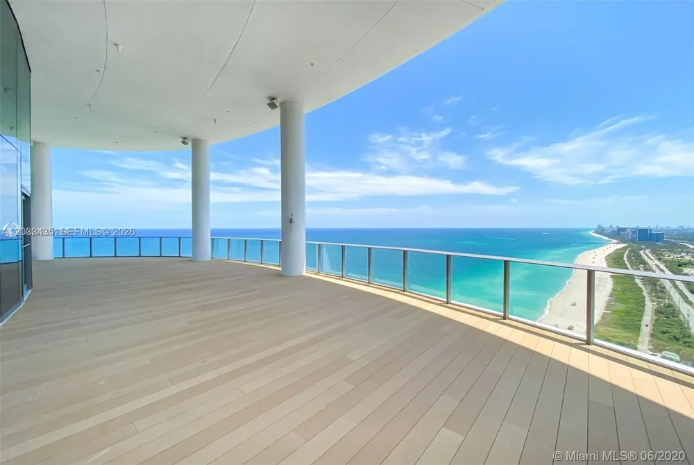 15701 Collins Ave #1403 Sunny Isles Beach, FL 33160