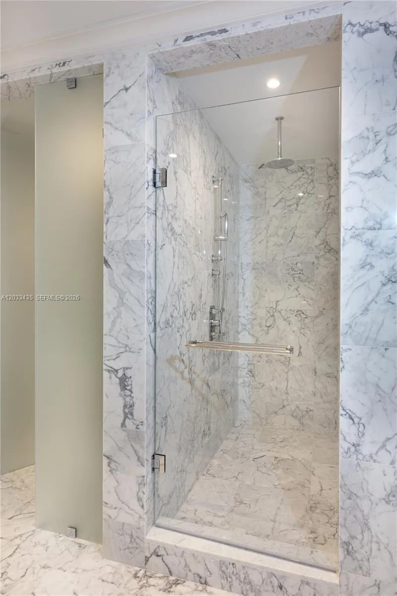 15701 Collins Ave #1403 Sunny Isles Beach, FL 33160
