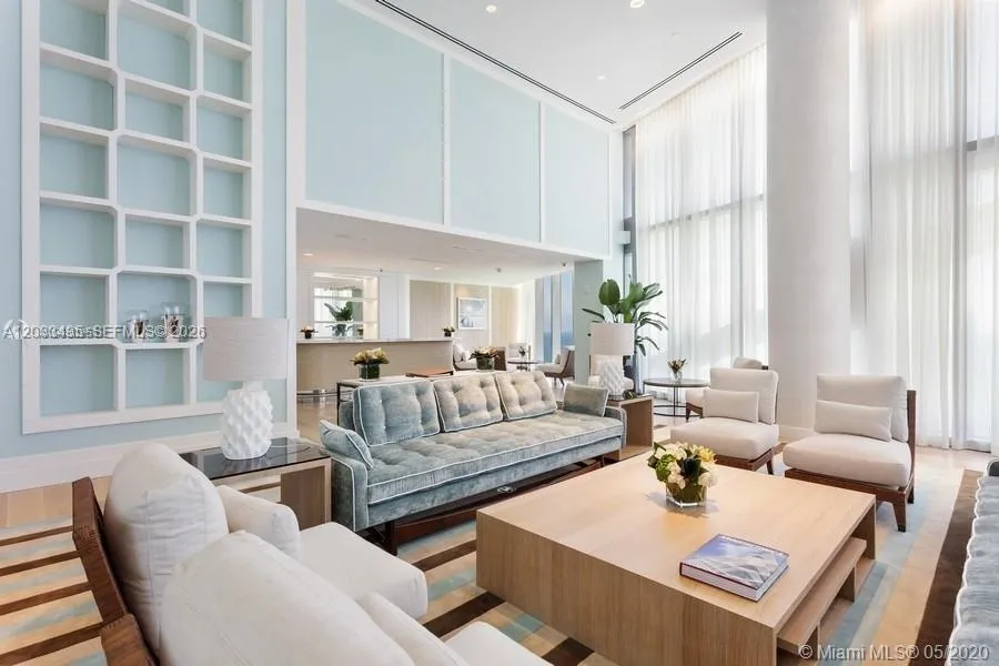 15701 Collins Ave #1403 Sunny Isles Beach, FL 33160