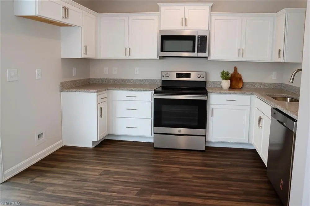 1110 Brooksridge Way Whitsett, NC 27377