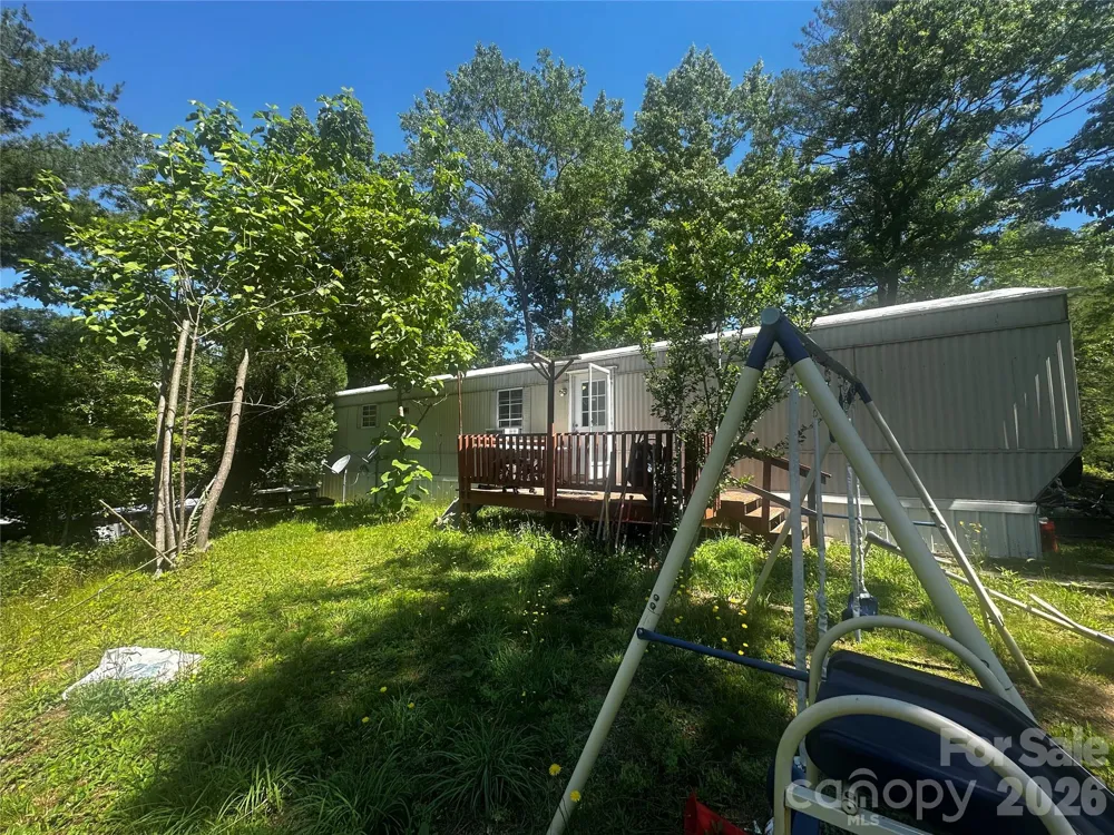 105 Satinwood Drive Burnsville, NC 28714