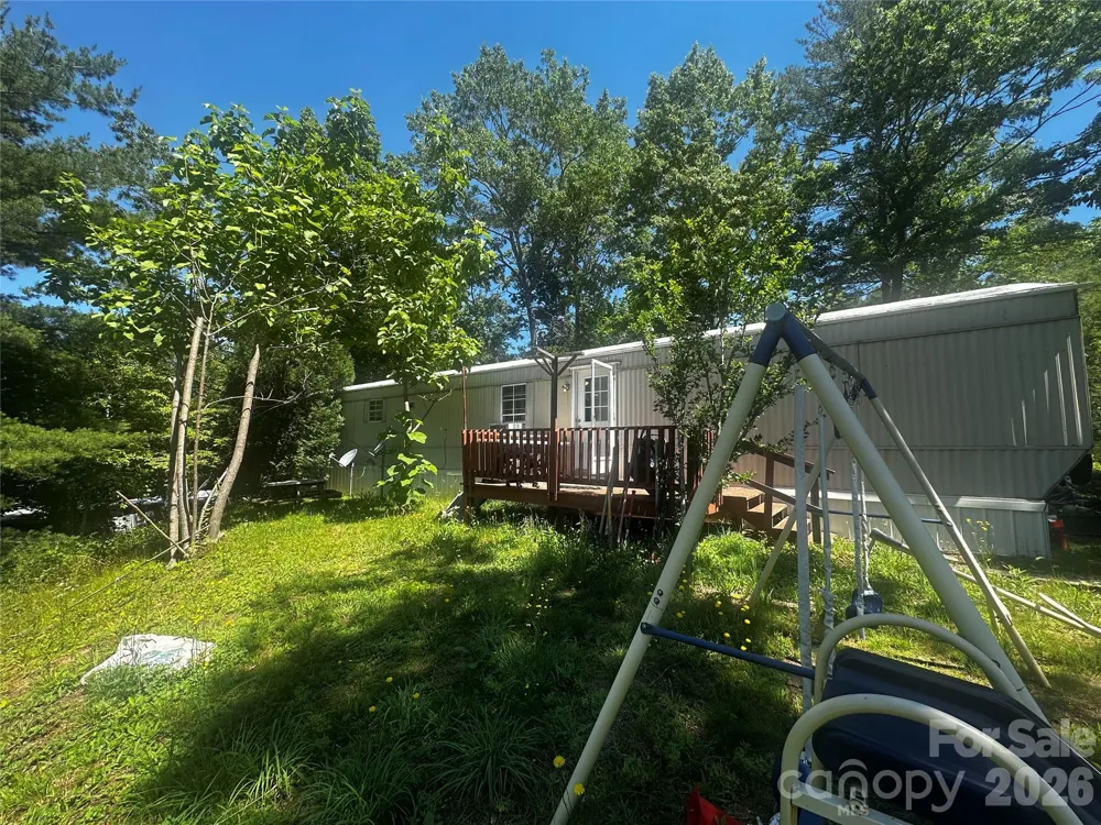 105 Satinwood Drive Burnsville, NC 28714
