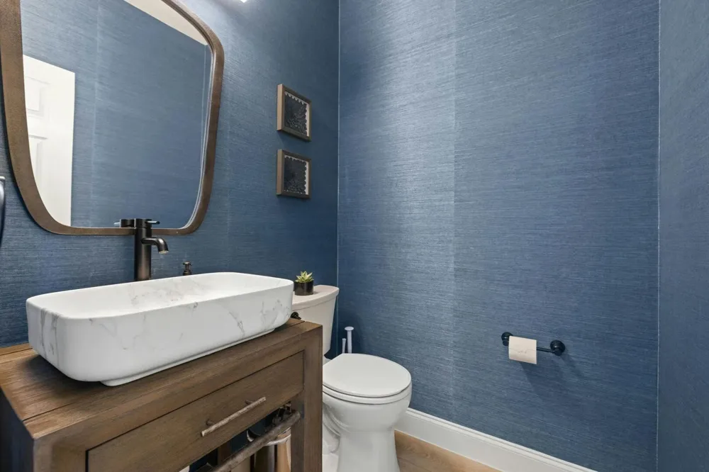 220 Sundance Trail Dripping Springs, TX 78620